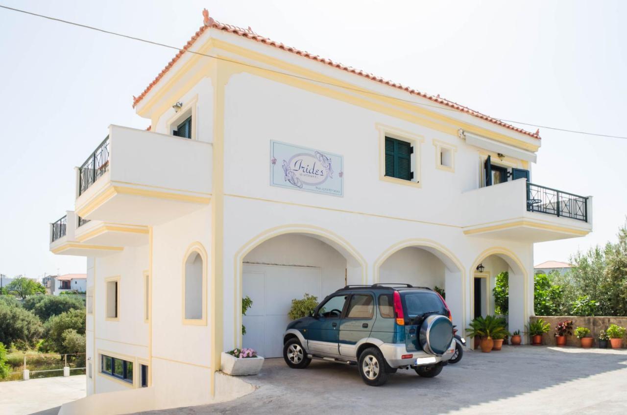 Irides Apartments Megalochori  Dış mekan fotoğraf
