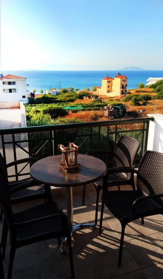 Irides Apartments Megalochori  Dış mekan fotoğraf
